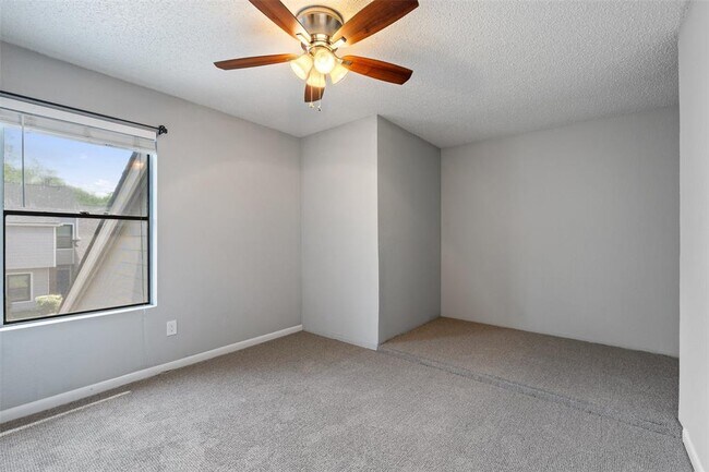 Building Photo - 7635 Guadalupe St