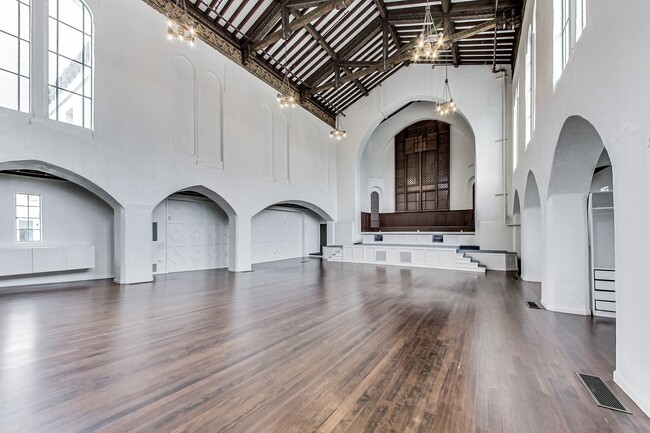 Floorplan - Rose on Bond