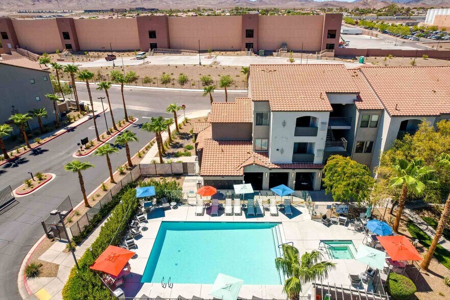 Colton Apartments 320 Conestoga Way Henderson NV 89002 Apartment Finder