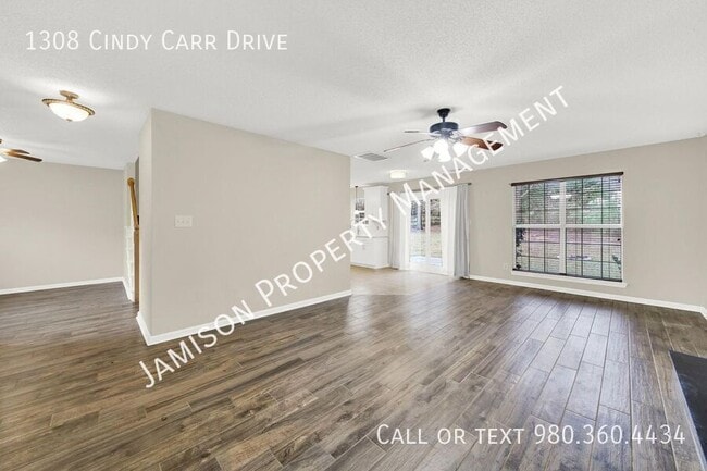 Building Photo - 1308 Cindy Carr Dr