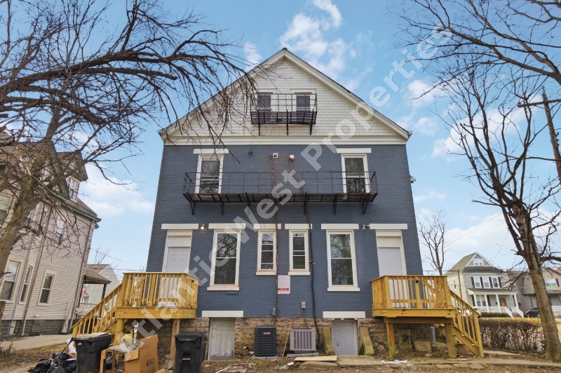 Building Photo - 1512 Blair Ave