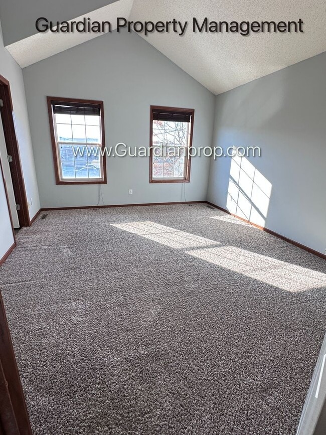 Building Photo - Hopkins Single Family Home, 2 Car Garage, Office, Gas Fireplace, Primary Suite