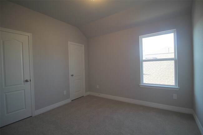 Building Photo - 3419 Hughes Mdw Wy