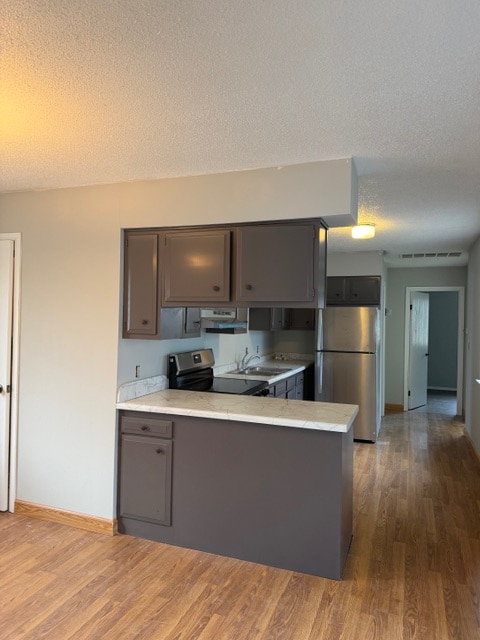 Building Photo - 915 W Shenandoah Dr