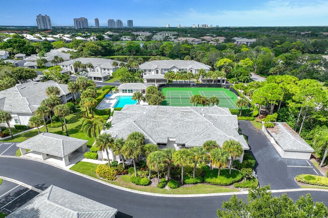 Building Photo - 4251 Lake Forest Dr