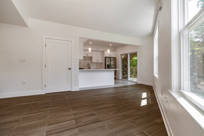 Building Photo - 79 Ballou Ave