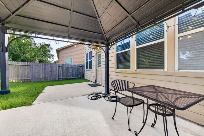 Building Photo - 9106 Fuqua Breeze Dr