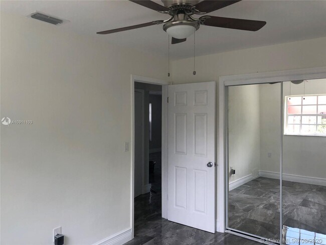 Building Photo - 8500 NW 24th Pl