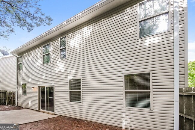 Building Photo - 182 Diamond Ridge Ave