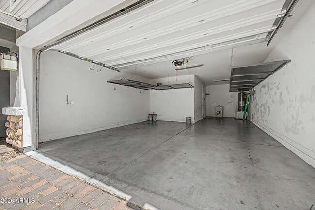 Building Photo - 4286 E Mesquite St
