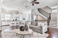 Building Photo - 812 Fisher St