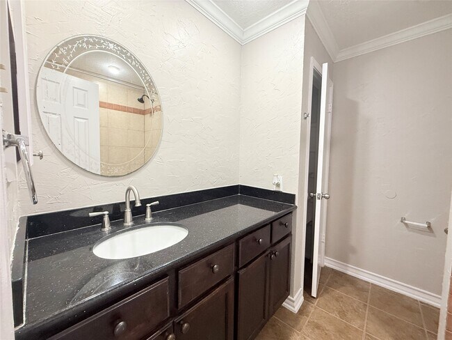 Building Photo - 16103 Camino Del Sol Dr