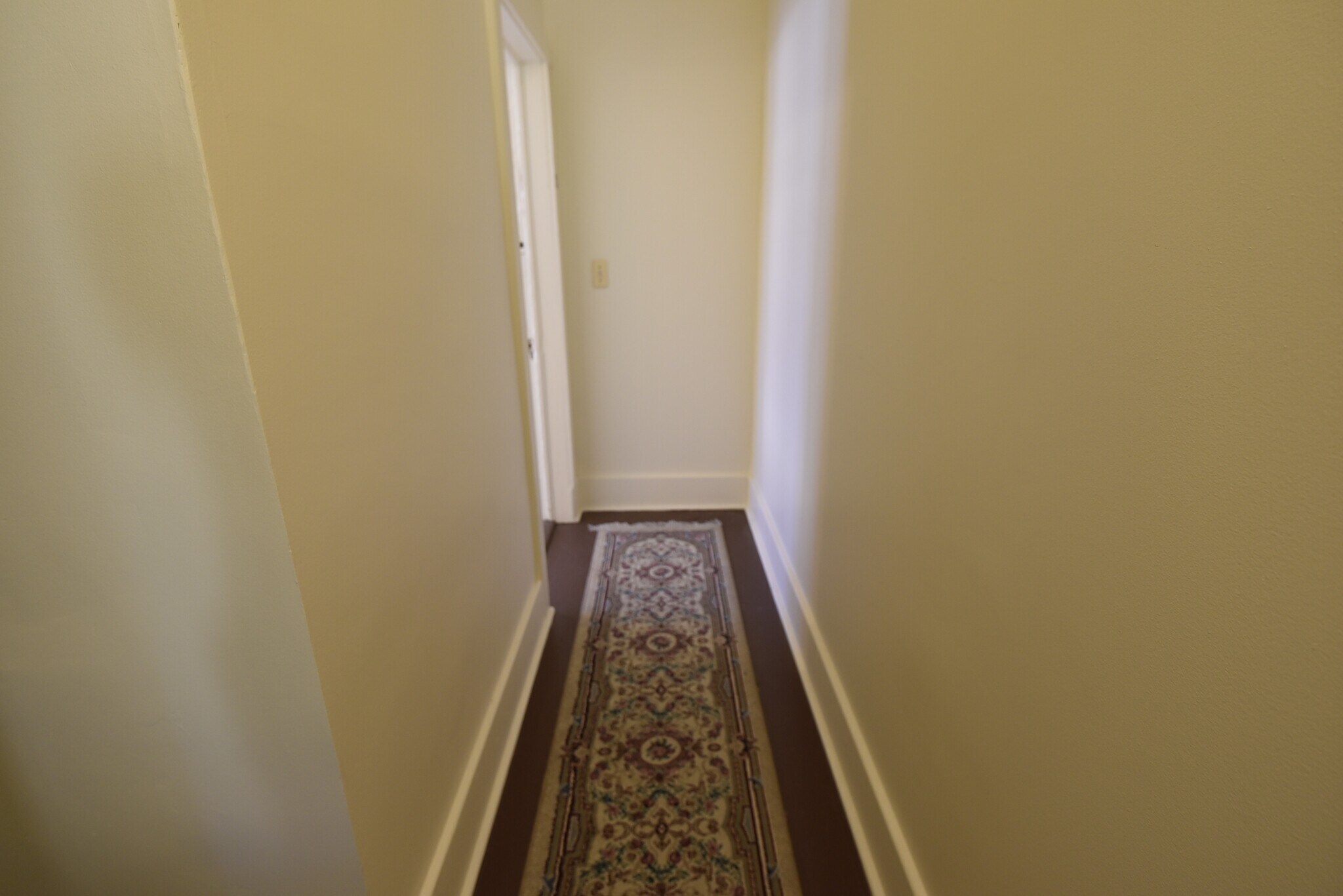 Hallway to Apartment - 821 6th St NW