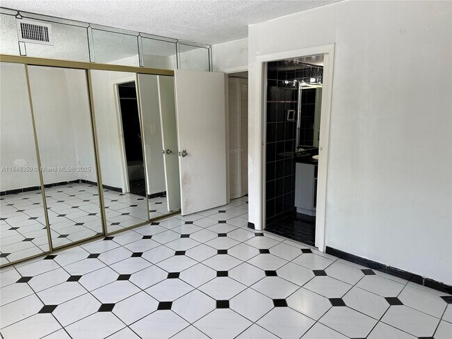 Building Photo - 2190 W 60th St