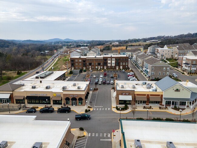 Building Photo - 2022-BUILT BURKITT COMMONS CONDO WALKABLE ...