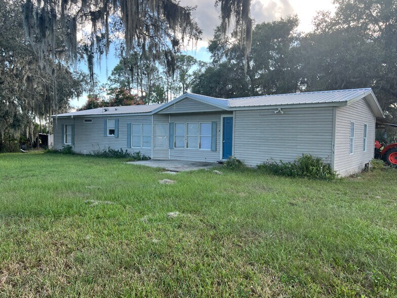 Primary Photo - 10529 South Bay Lake Rd
