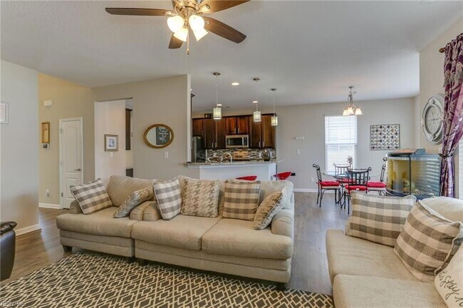 Building Photo - 4061 Ravine Gap Dr
