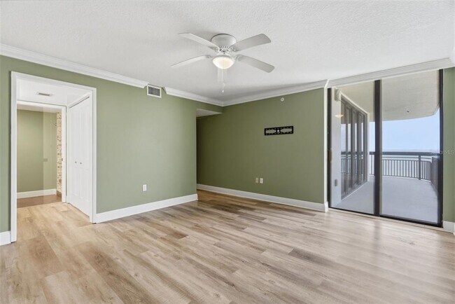 Building Photo - 2413 Bayshore Blvd