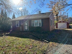 Building Photo - 2bd 1ba House Available for Sublease Octob...