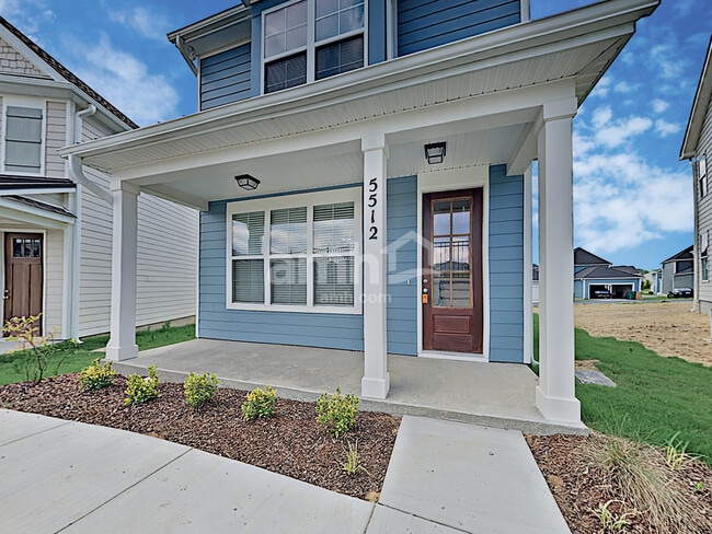 Building Photo - 5512 Central Grove Sq