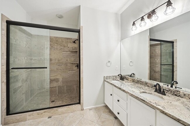 Building Photo - 15405 Montoya Cove