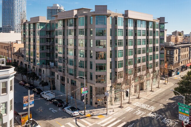 Building Photo - The Hayes Condos