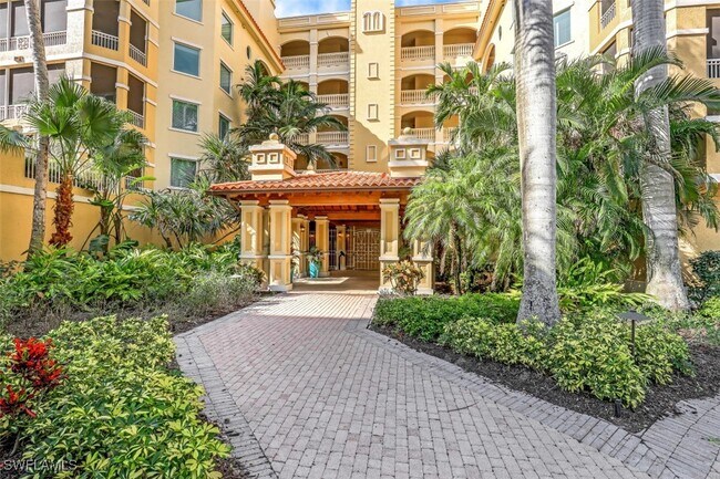 Building Photo - 2728 Tiburon Blvd E