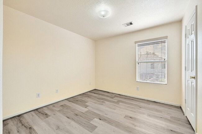 Building Photo - 8027 Saffron Ln