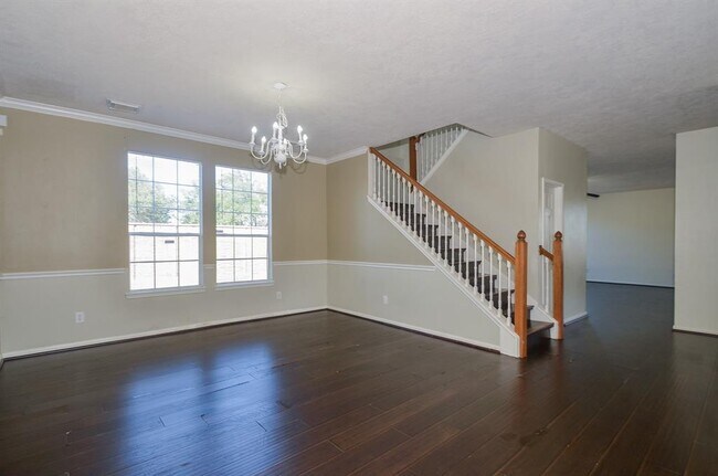 Building Photo - 15002 Turphin Way