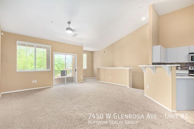 Building Photo - 2450 W Glenrosa Ave