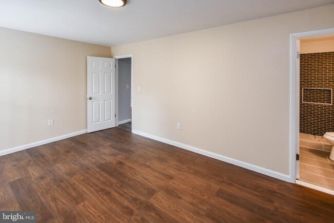 Building Photo - 7316 Cipriano Springs Dr