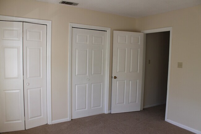 Building Photo - 6501 Habersham St