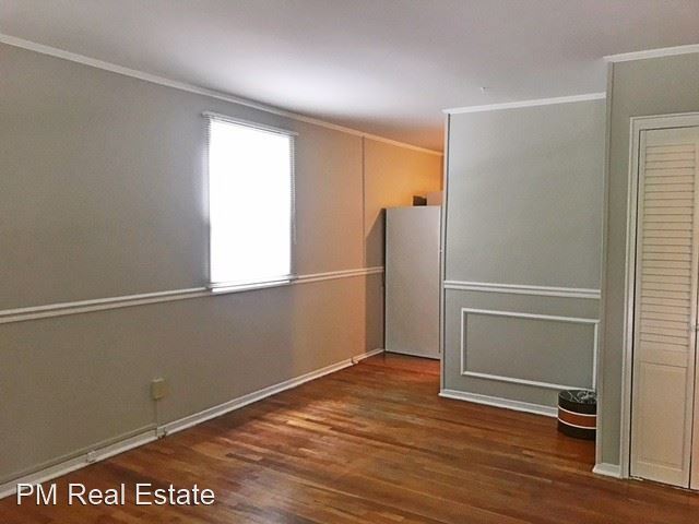 Building Photo - 2 br, 1 bath House - 624 North Tremont Drive.