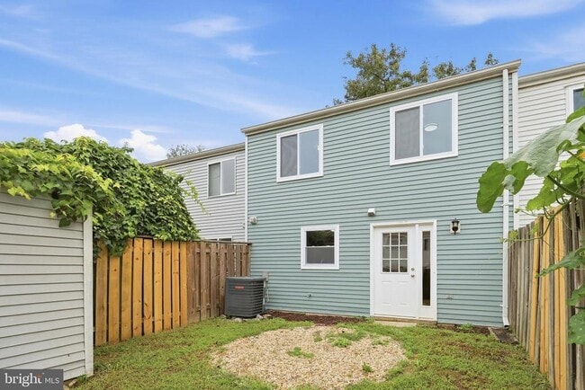 Building Photo - 6711 Kernel Ct