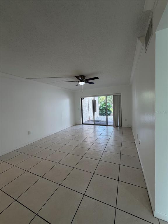 Building Photo - 2205 Belleair Rd