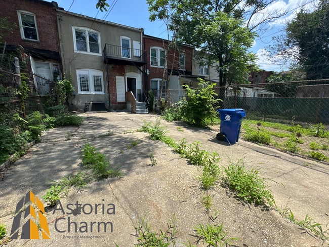 Building Photo - Updated 4 Bedroom Home in the Heart of Bal...