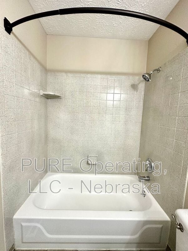 Building Photo - 8005 S 152nd St