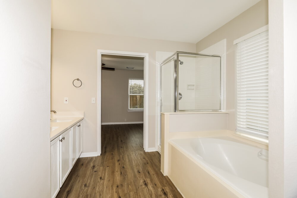 Building Photo - 11915 Sonora Springs Dr