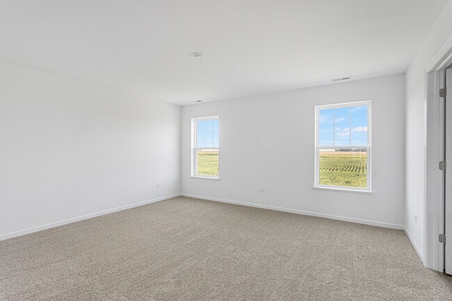 Building Photo - 25650 W Wakefield Dr