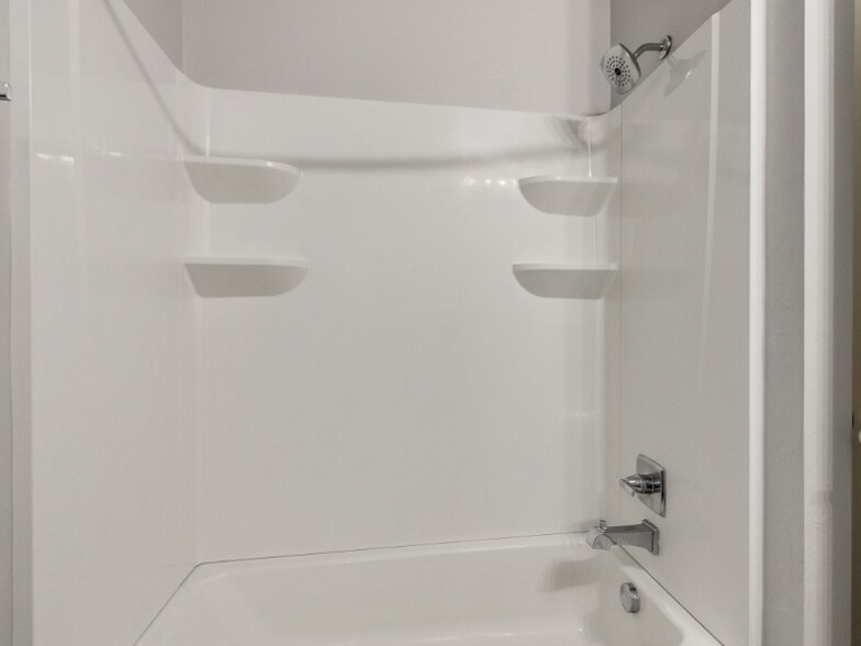 Building Photo - 705 Blue Fish Rd