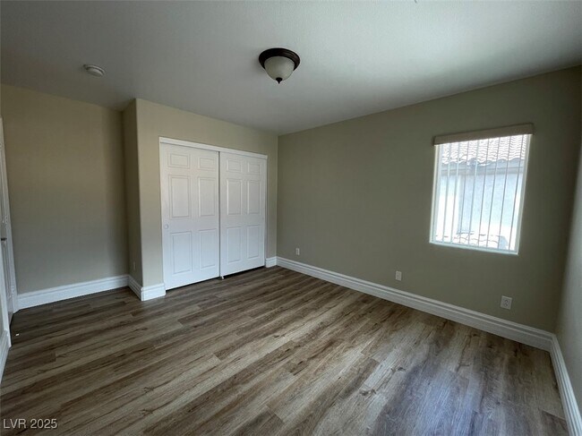 Building Photo - 9701 Kampsville Ave