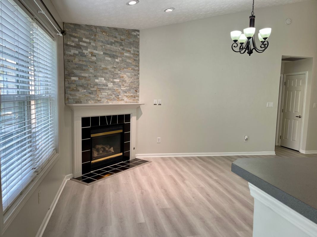 Building Photo - 1058 Sugar Maple Dr