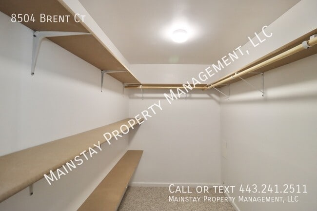 Building Photo - 8504 Brent Ct