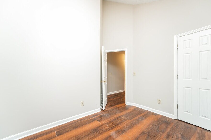 Building Photo - 8467 Hightower Trail SW
