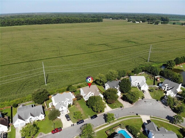 Building Photo - 3305 Fayette Dr