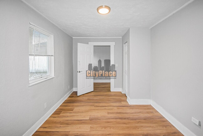 Building Photo - 1115 Keystone Ave