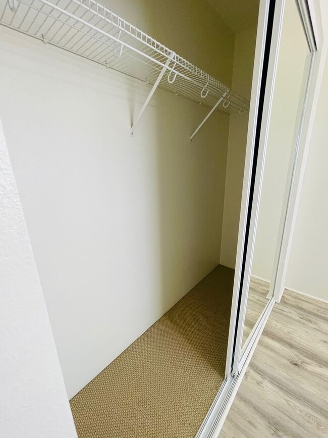 Building Photo - Partly Furnished 3-bedroom, 2.5-bath home,...