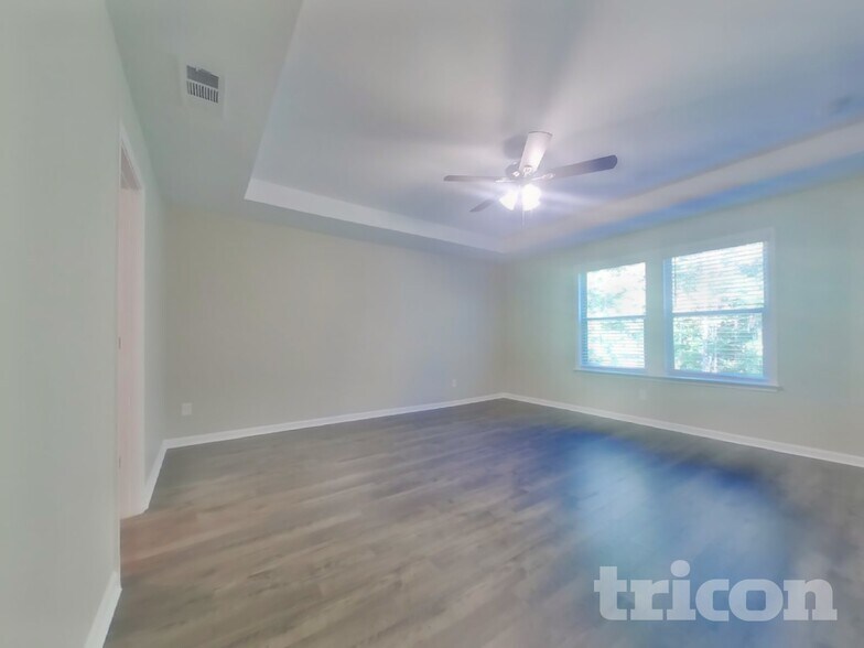 Building Photo - 156 Chapelcrest Ln