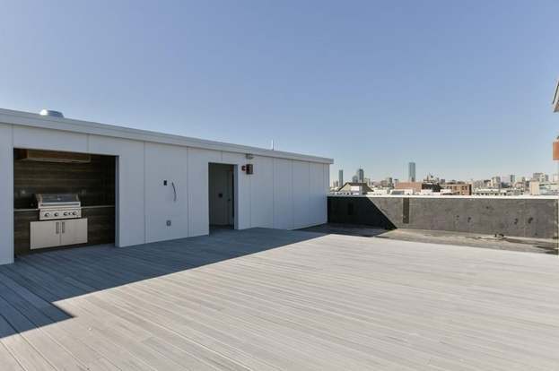 Building Photo - 377 West First St-