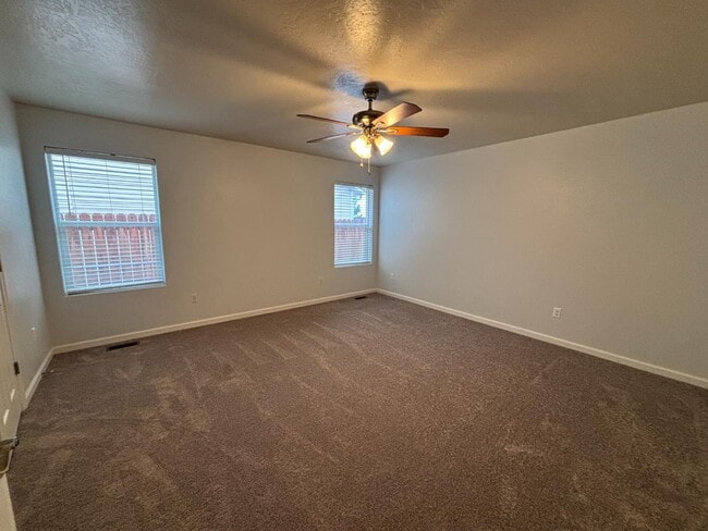 Building Photo - 16581 Berkley Ave